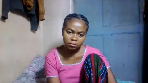 nilah online show from 06/23/26, 04:21