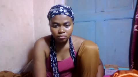 nilah online show from 07/14/26, 10:32
