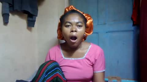 nilah online show from 07/21/26, 05:32