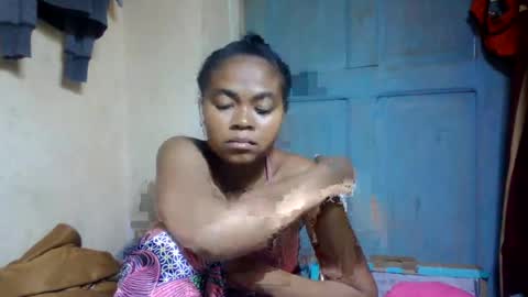 nilah online show from 07/28/26, 06:20