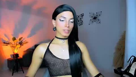 Snapshot of nilam217 chatting on 11/09/25, 01:37 Nilam online show from 11/09/25, 01:37