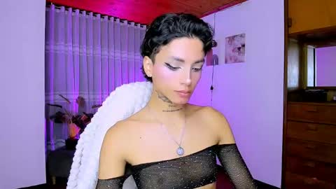 Snapshot of nilam217 chatting on 05/07/26, 02:06 Nilam online show from 05/07/26, 02:06