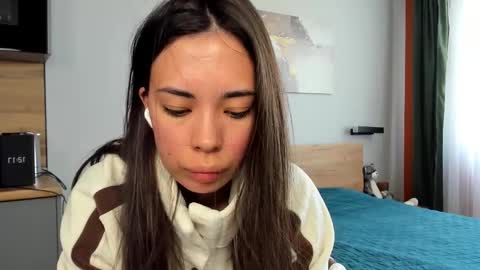 Bella online show from 05/13/26, 09:17