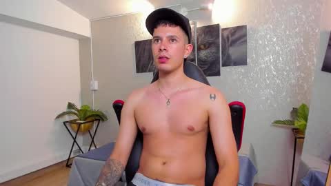 Nils online show from 10/28/25, 04:16