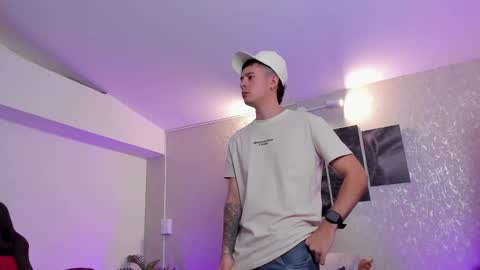 Nils online show from 10/30/25, 04:14