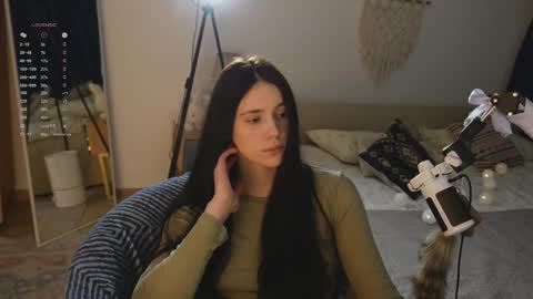 Snapshot of nimfaheart chatting on 02/20/26, 07:25 Jennet online show from 02/20/26, 07:25