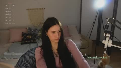 Snapshot of nimfaheart chatting on 04/20/26, 06:53 Jennet online show from 04/20/26, 06:53