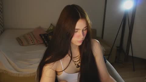 Snapshot of nimfaheart chatting on 07/14/26, 07:30 Jennet online show from 07/14/26, 07:30