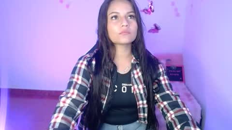 Snapshot of nina__777 chatting on 11/28/25, 11:46 nina__777 online show from 11/28/25, 11:46