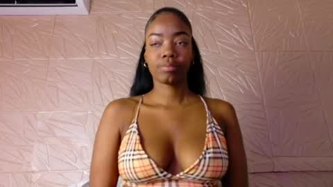 Snapshot of nina_bae_ chatting on 06/06/26, 08:57 nina_bae_ online show from 06/06/26, 08:57