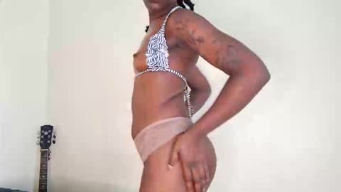 nina_bambi online show from 12/14/25, 08:20