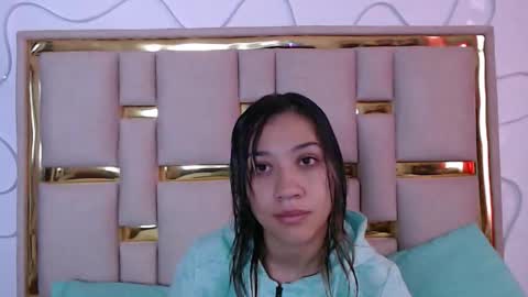 Nina Carther online show from 10/17/25, 11:57