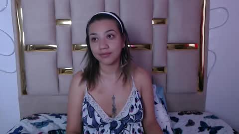 Nina Carther online show from 11/03/25, 11:00