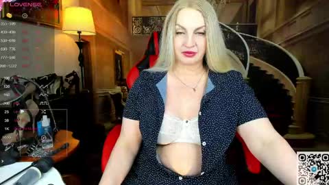 Nina online show from 05/10/26, 07:41