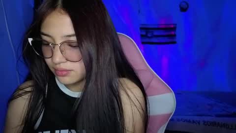 nina_hot59 online show from 05/28/26, 02:31