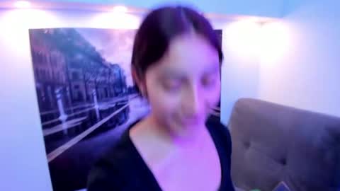 Nina online show from 06/02/26, 08:00