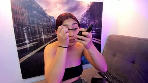 Nina online show from 06/04/26, 07:31
