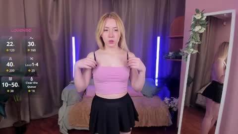 Nina online show from 05/20/26, 02:07