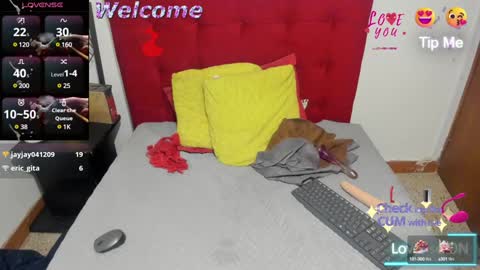 Nina online show from 01/26/25, 02:24