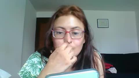 Nina online show from 02/11/25, 07:38