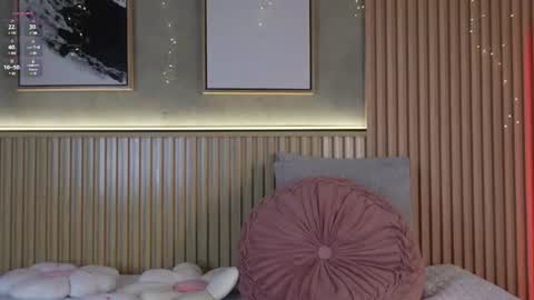 NINA online show from 06/13/26, 02:04