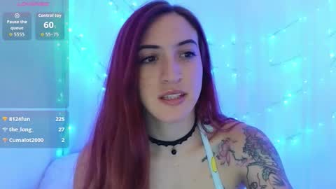 Snapshot of ninaa_fox chatting on 04/16/26, 09:50 Ninaa fox online show from 04/16/26, 09:50