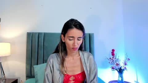 Nina online show from 12/26/24, 09:26