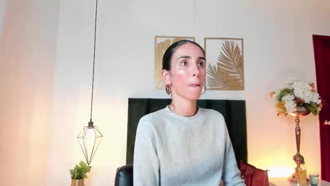 Nina online show from 03/03/25, 06:22