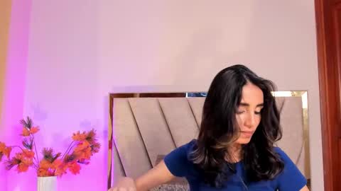 Snapshot of ninacavallli chatting on 11/03/25, 05:58 Nina online show from 11/03/25, 05:58