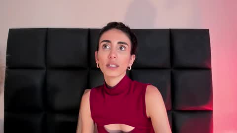 Snapshot of ninacavallli chatting on 12/02/25, 06:14 Nina online show from 12/02/25, 06:14