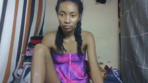 Snapshot of ninaeaa chatting on 03/15/26, 02:28 ninaeaa online show from 03/15/26, 02:28