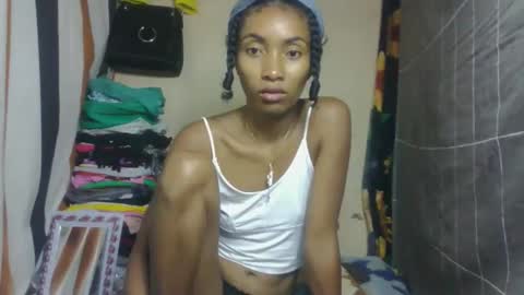 Snapshot of ninaeaa chatting on 03/21/26, 05:34 ninaeaa online show from 03/21/26, 05:34