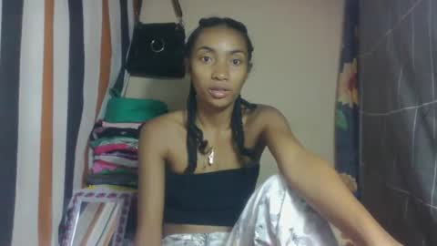 Snapshot of ninaeaa chatting on 03/28/26, 09:53 ninaeaa online show from 03/28/26, 09:53