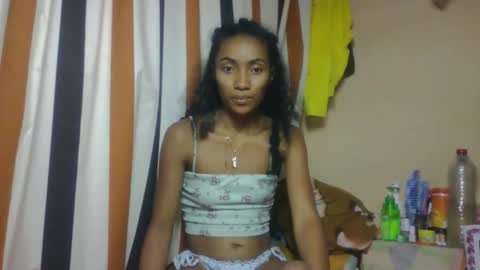 Snapshot of ninaeaa chatting on 04/01/26, 04:37 ninaeaa online show from 04/01/26, 04:37