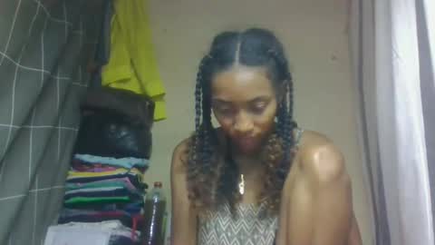 Snapshot of ninaeaa chatting on 04/19/26, 06:10 ninaeaa online show from 04/19/26, 06:10