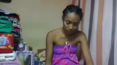 Snapshot of ninaeaa chatting on 05/09/26, 12:32 ninaeaa online show from 05/09/26, 12:32