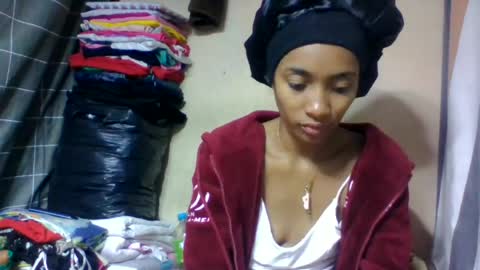 Snapshot of ninaeaa chatting on 06/13/26, 07:50 ninaeaa online show from 06/13/26, 07:50