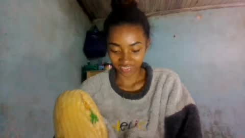 ninaeaa online show from 07/12/26, 05:15