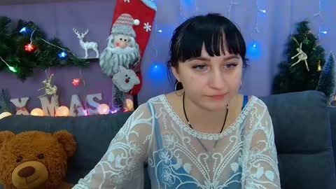 Snapshot of ninaflawlees chatting on 12/01/24, 10:21 ninaflawlees online show from 12/01/24, 10:21
