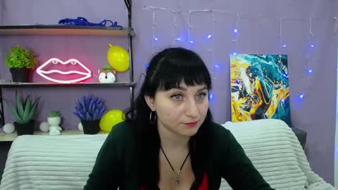 Snapshot of ninaflawlees chatting on 01/21/25, 10:41 ninaflawlees online show from 01/21/25, 10:41