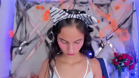 ninahtx online show from 10/29/25, 08:43