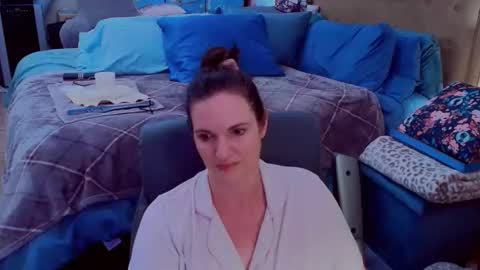 Nina Jaymes online show from 06/08/26, 10:32