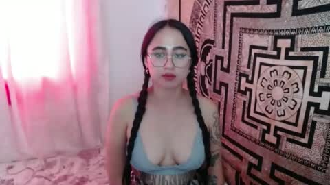 N I N A online show from 12/16/24, 05:11