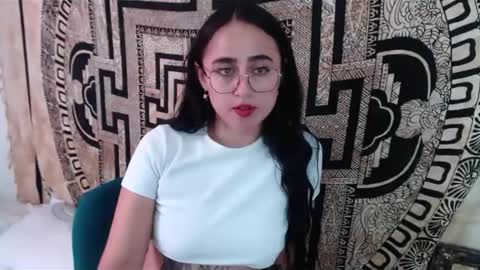 N I N A online show from 12/20/24, 08:01