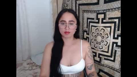 N I N A online show from 01/21/25, 11:02