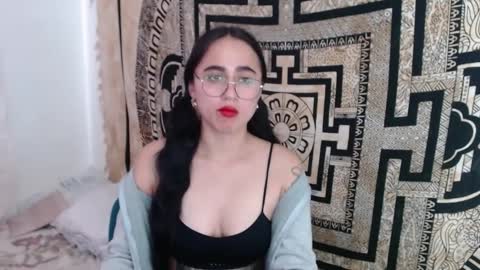 N I N A online show from 01/28/25, 02:42