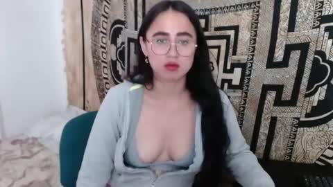 N I N A online show from 02/03/25, 12:36