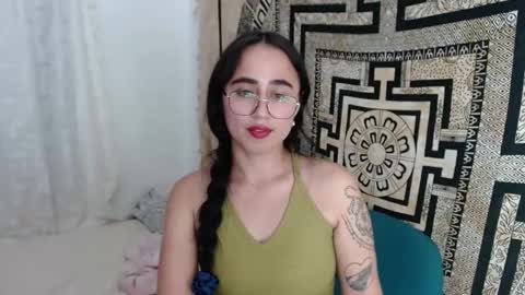 N I N A online show from 03/07/25, 08:33
