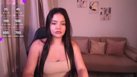  Nina  online show from 12/21/25, 03:02