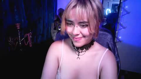 Snapshot of ninamon206063 chatting on 09/24/25, 09:51 NIina Mon online show from 09/24/25, 09:51